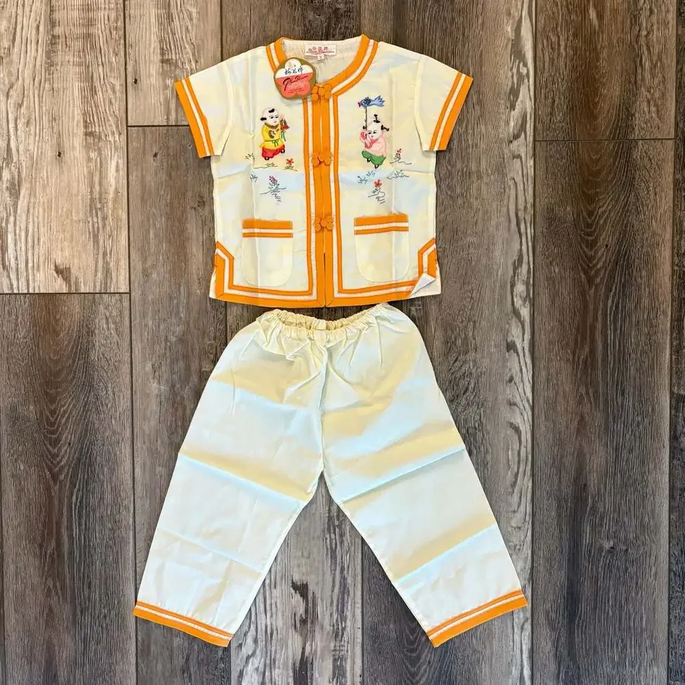 Vintage Plum Blossoms Chinese Kids Embroidered 2 Piece Outfit Size 2 NWT